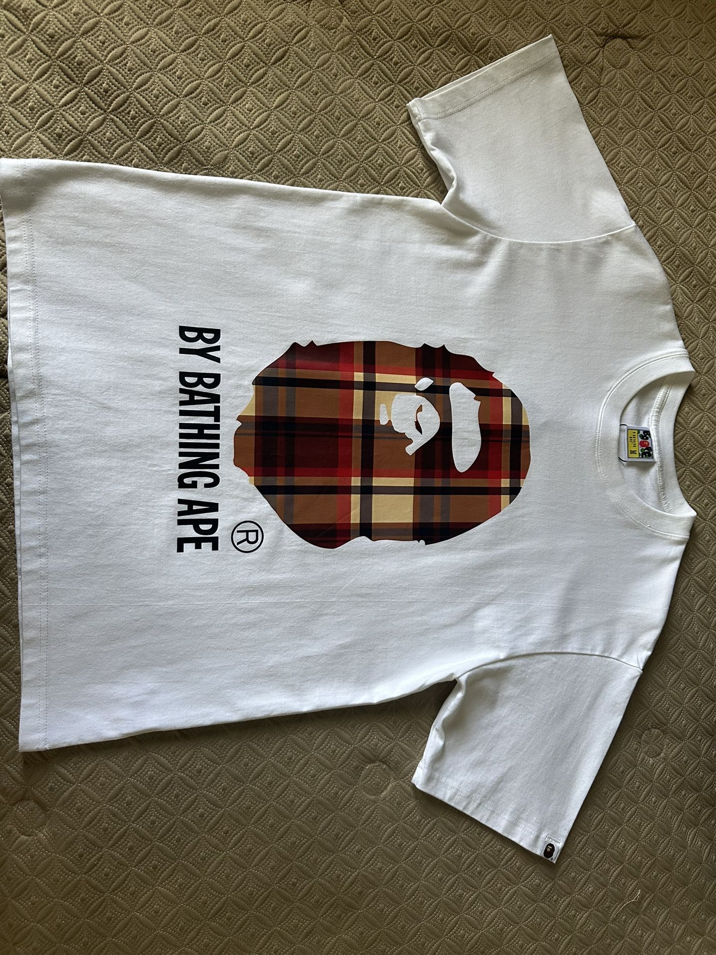 BAPE tee Size M