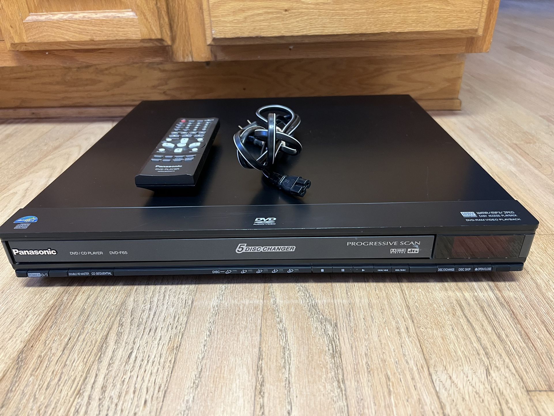 Panasonic DVD-F65 DVD/CD 5 Disc Carousel Changer Player