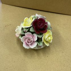 Porcelain Flower Ornament 