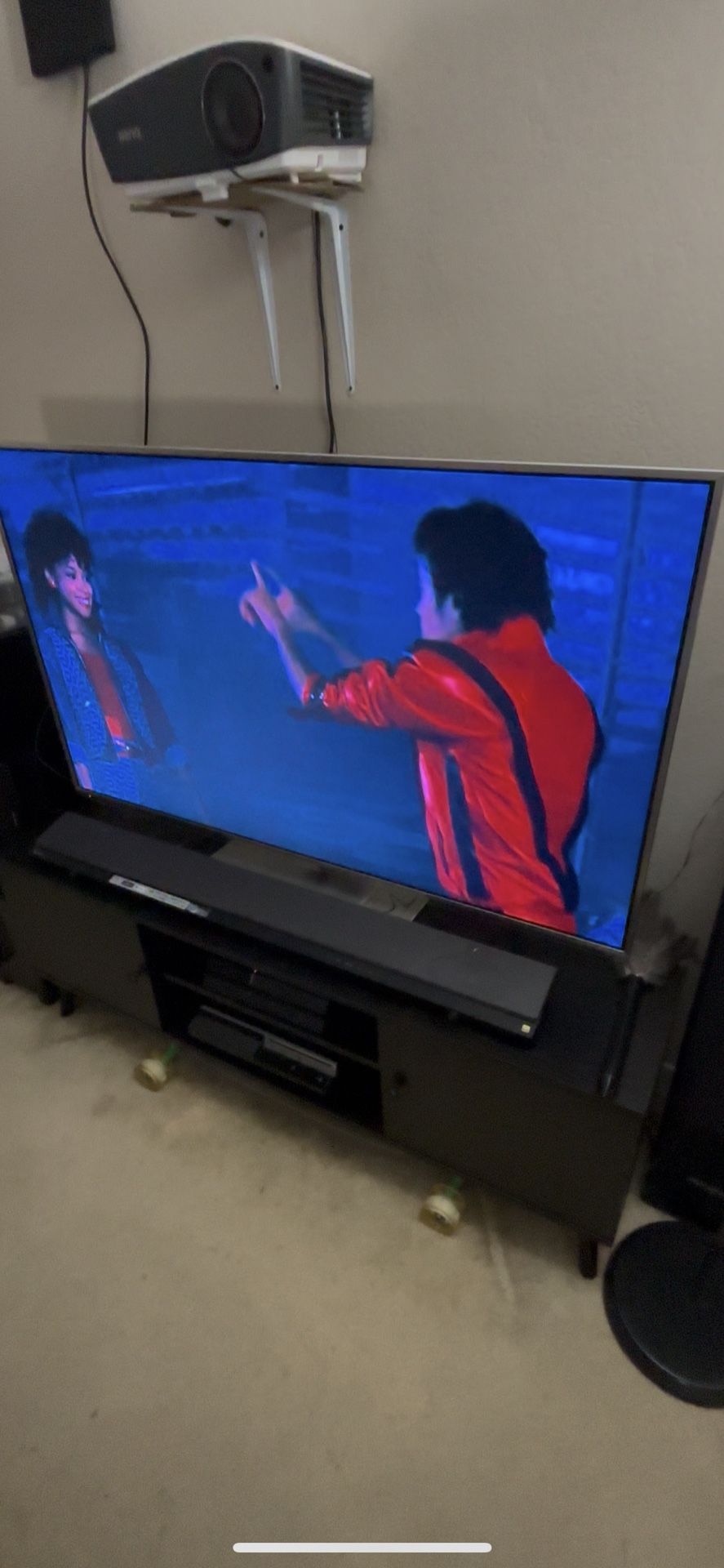 LCD 55” Panasonic 3D Smart TV Super Thin 120 hz Refreshment