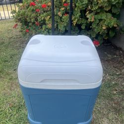 COOLER IGLOO