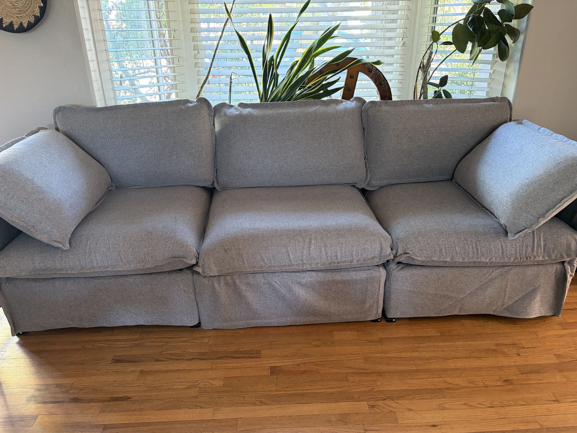 Anabei 3 piece modular couch