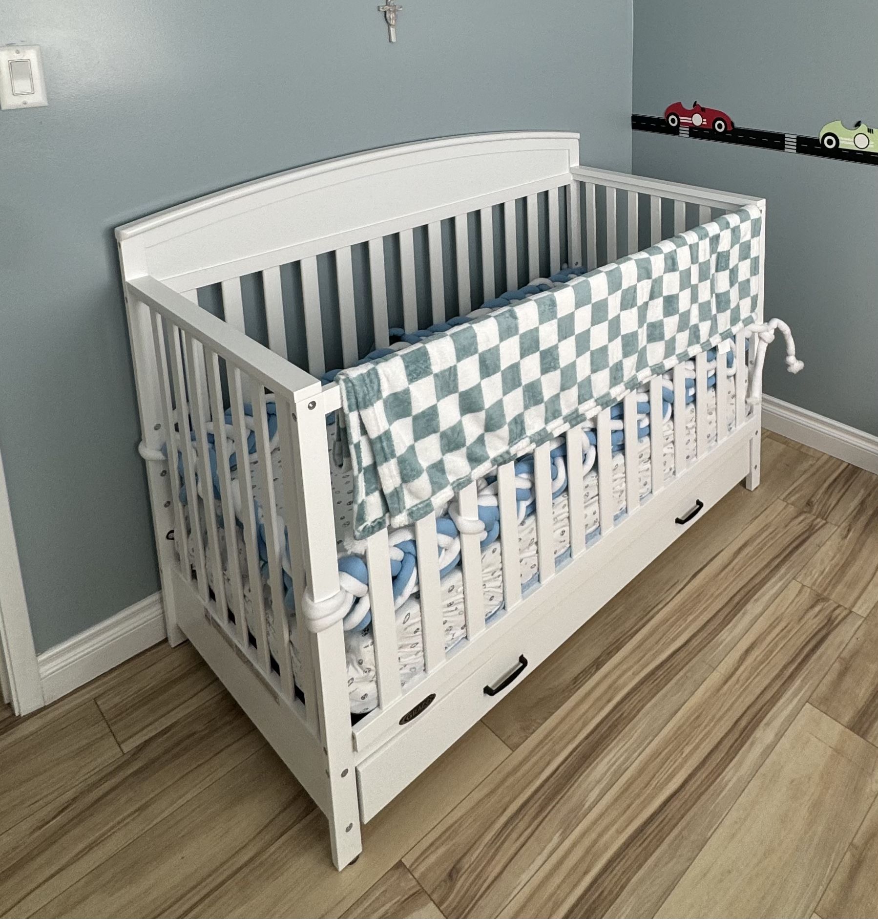 Brand New Baby Crib