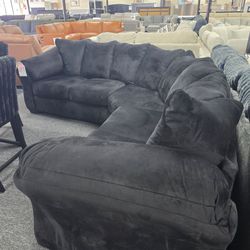 Black Microfiber Sectional Sofa 🚚WE DELIVER🚚