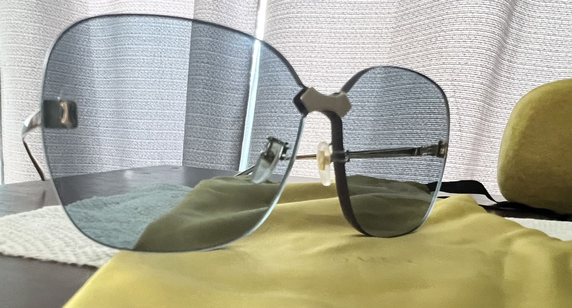 Real Gucci Sunglasses (never worn)