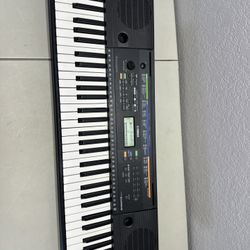 Yamaha PSR-E253 61-key Portable Keyboard Synthesizer~NO Cord