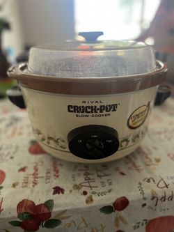 Vintage Rival Brown Crock Pot 5QT Model 3350/2 Plastic Lid Slow Cooker