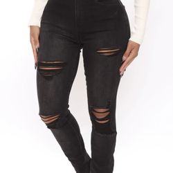 Fashion Nova Brand NewBlack Skinny Jeans Size 13