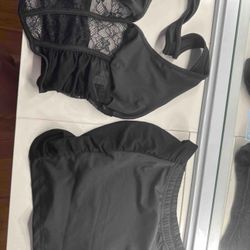 Lace And Mesh Splice Halter Neck Crop Top With Low Waist Skirt 2-Piece Set