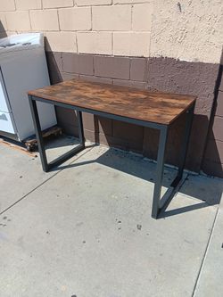 Industrial style table w/ faux wood top