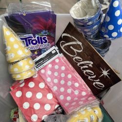 Entire Bin Full Of Party Supplies! 