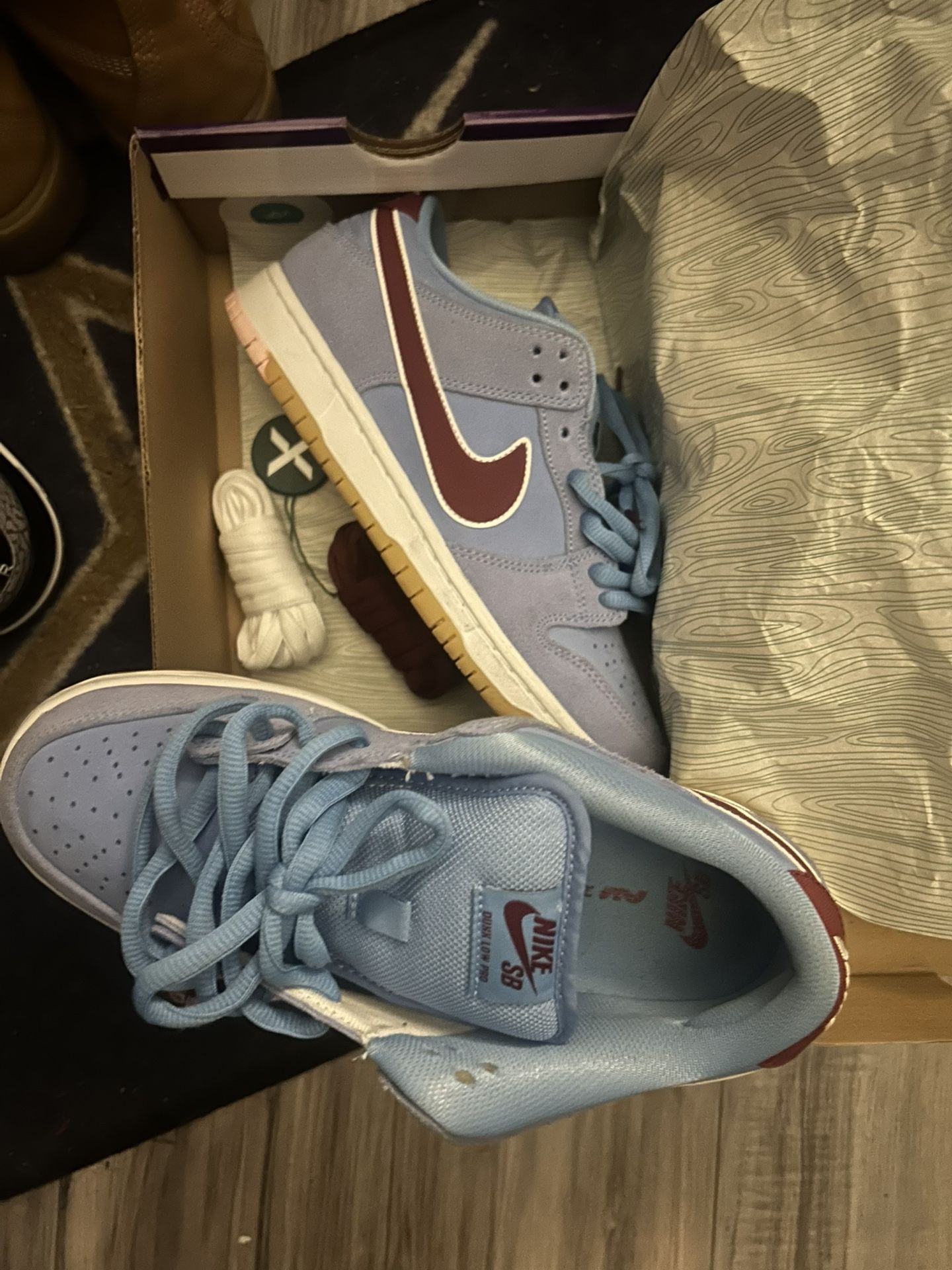 Dunk Low Premium SB 'Philadelphia Phillies'