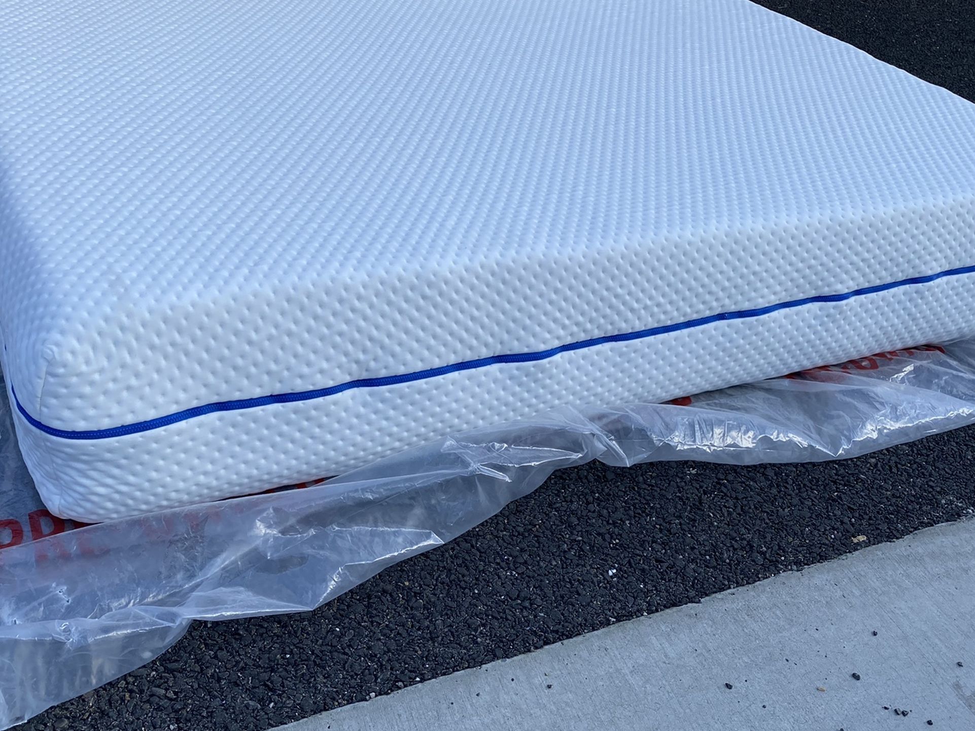 Sleepovation Mattress ! King Size Mattress ! King Mattress ! King Bed ! Free Delivery