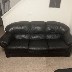 Black Leather Leather CouChes 250 Free Local Delivery Ucf Area