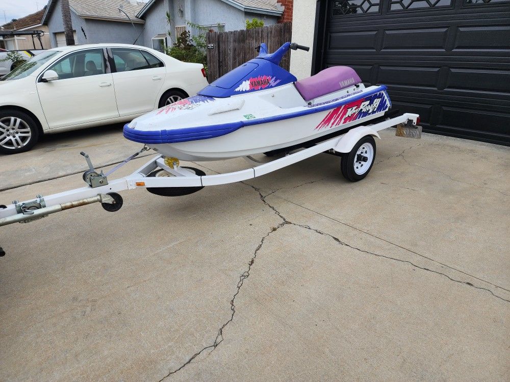 1997 Yamaha Waverunner 3 with Trailer, Running And Registered!