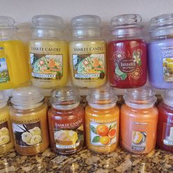 11 Yankee Candles