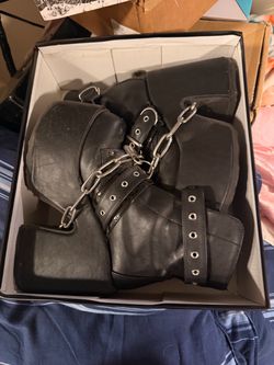 Demonias Size 8, Camel - 205 Women’s Boots Alternative Black