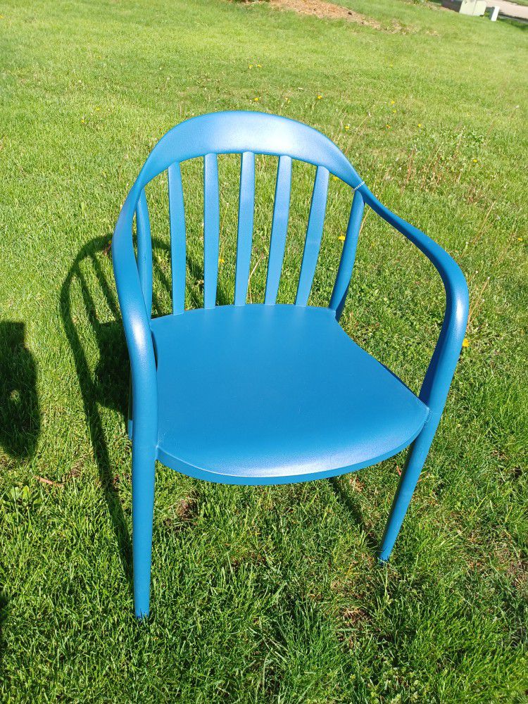 New Royal Blue Indoor/ Outdoor Heavy Duty Chair 