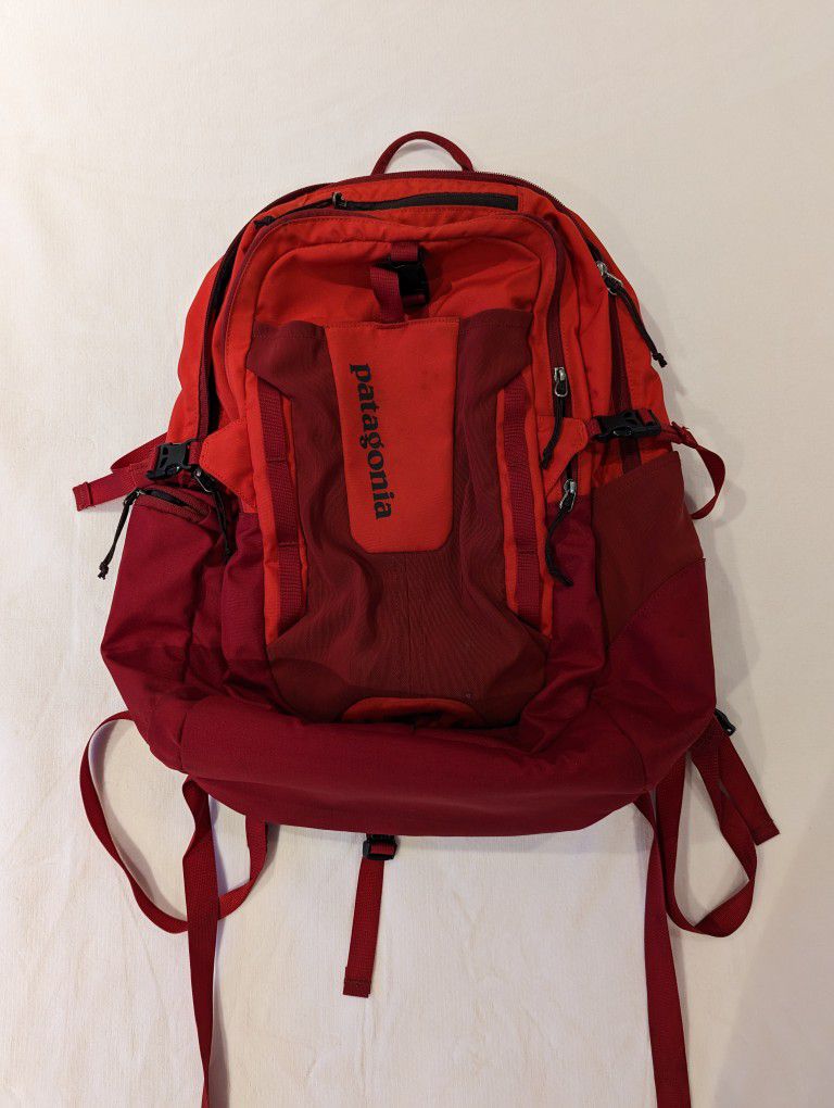 Pantagonia Backpack Used In Good Condition 