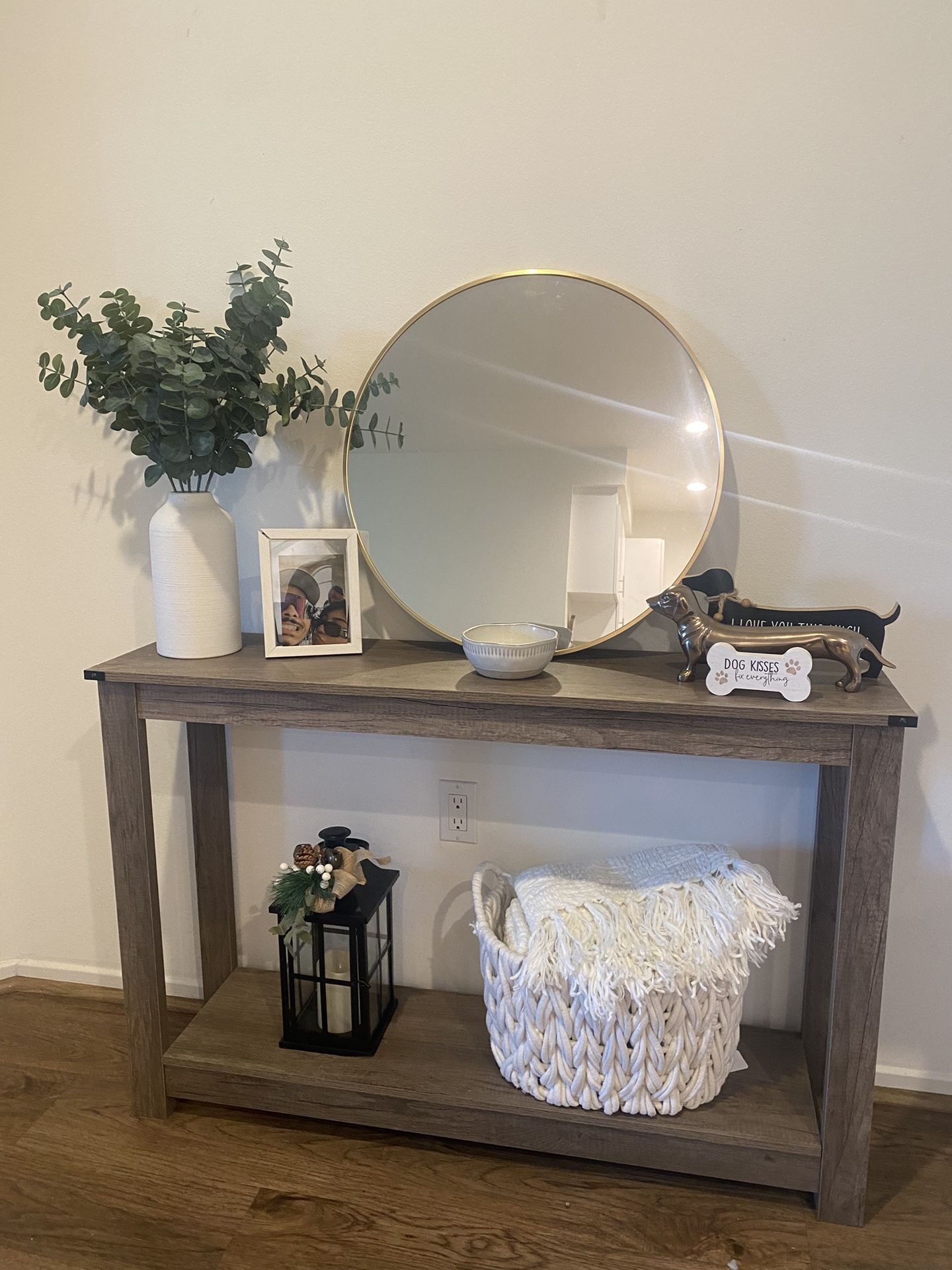 entryway table