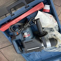 Bosch Hammer Drill T32 Brand New 