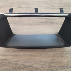 Mazda CX-5 Infotainment Screen Bezel / Trim (2016) – OEM