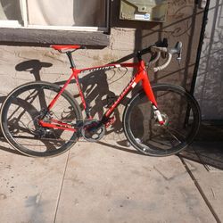 Specialized Crux Bicycle  Ready To Ride Asking $1000 Obo Retails For Over $1500 Used 