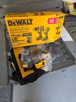 Dewalt brushless drill and impact set