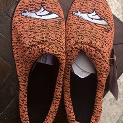 NWT Denver Bronco Slippers