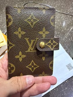 Louis Vuitton Monogram Small Agenda Cover