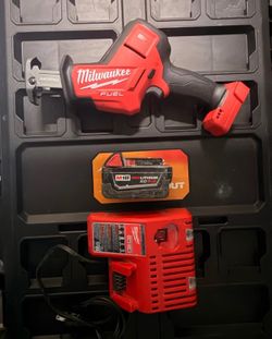 Milwaukee M18 FUEL Hackzall Reciprocating Saw Kit