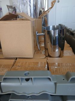Eastern creamer cups brand new