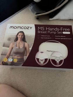 Momcozy breast pump
