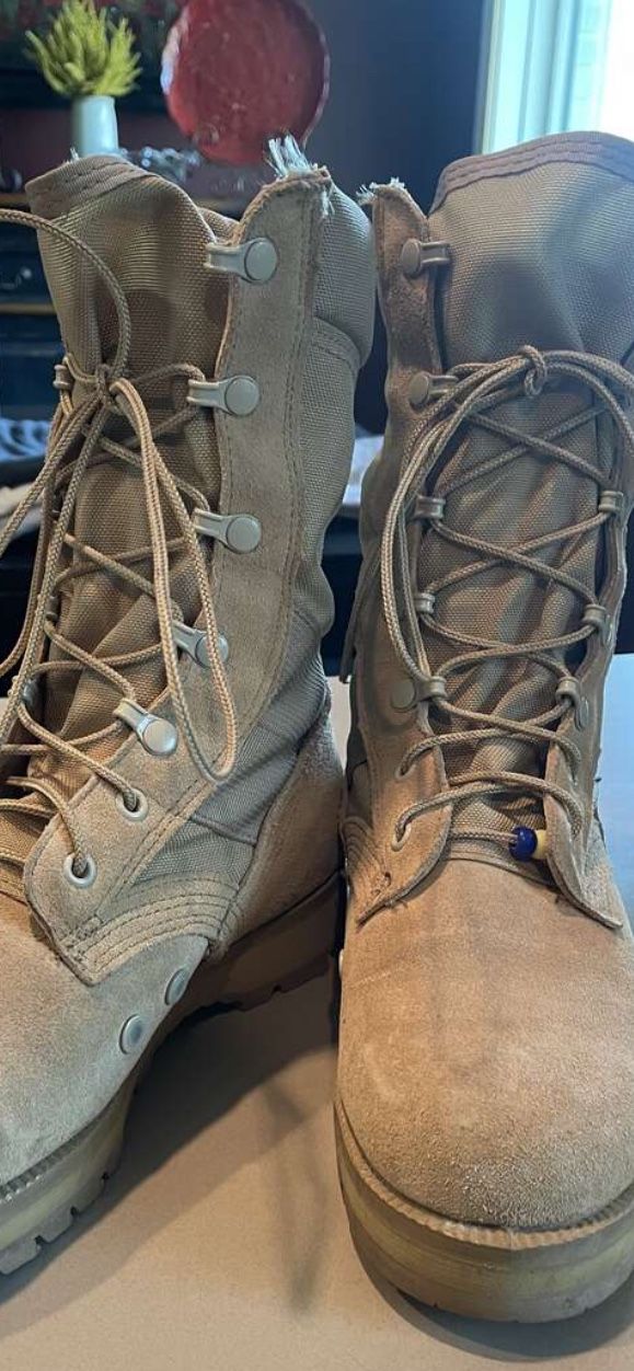 New Military Grade Boots 4.5XW