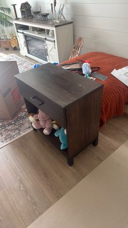Night stand