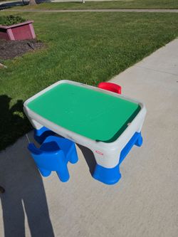 Little tikes tables and chairs