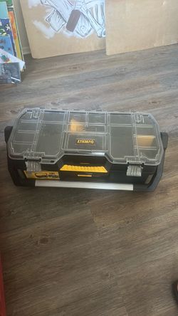 Dewalt tool box