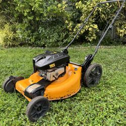 AVAILABLE  PUSH LAWNMOWER FOR POULAN PRO   22 INCH  WIDTH CUT. PUSH LAWNMOWER . PERFECTLY  WORKING CONDITION POWERED BY SUPER AMERICAN ENGINE BRIGGS A