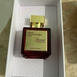 Baccarat Rouge 540 Cologne 