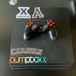 PS4 PRO WITH STAND  & CONTROLLER 