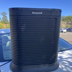 Honeywell Air Purifier 