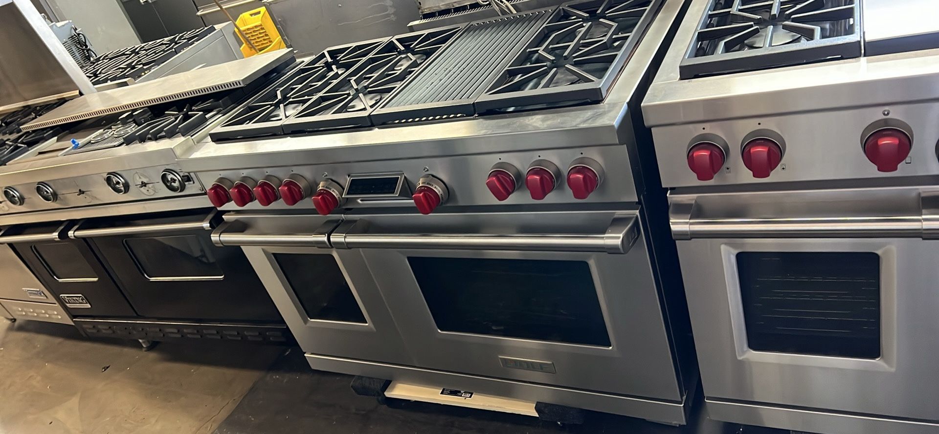 Wolf 48”Wide Dual Fuel Range Stove In Stainless Steel