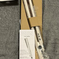 CONAIR-Hair Straightener 