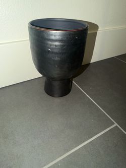 Black Ceramic Pedestal Planter
