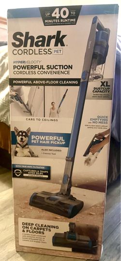 SHARK CORDLESS PET STICK VACUUM *new*