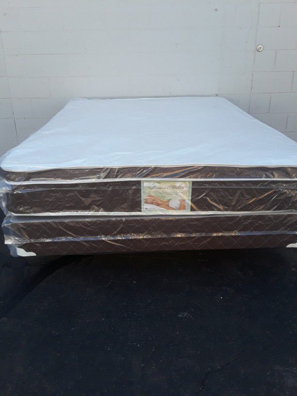 Brand New Queen Pillowtop Mattress Included Box Spring