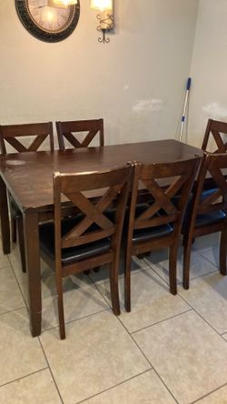 Dinning table with 6 chairs