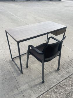 Desk And Chair 