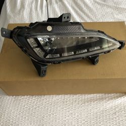 2016-2018 HYUNDAI TUCSON LEFT DRIVER SIDE FOG LIGHT OEM 92201D3100