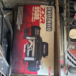 Truck SUV Winch 9500lbs Brand New Extras Included 